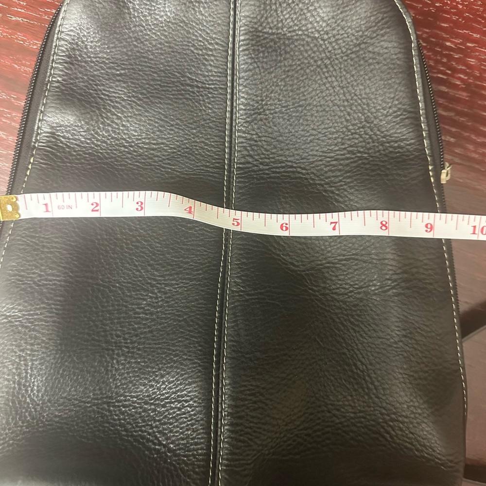 Black Leather women backpack WILSONS LEATHER USED